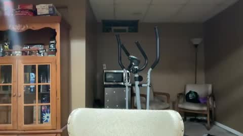 MARIOLUIGIHOT online show from February 8, 2025, 2:04 am