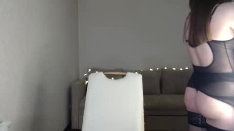 Marisha Arimova online show from December 30, 2024, 12:20 pm