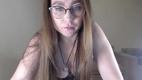 Marisha Arimova online show from September 16, 2025, 9:05 pm