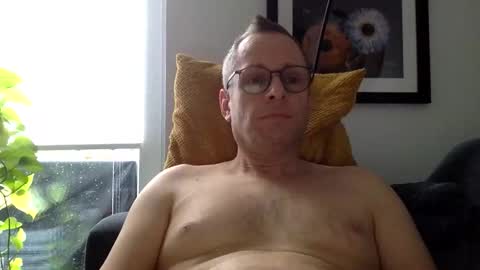 Little Mark online show from October 21, 2025, 9:54 am