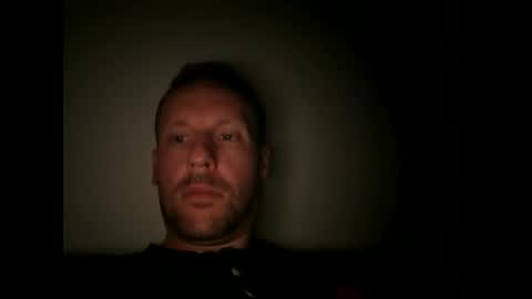 Snapshot of mark__39 chatting on October 12, 2025, 11:26 pm Mark online show from October 12, 2025, 11:26 pm