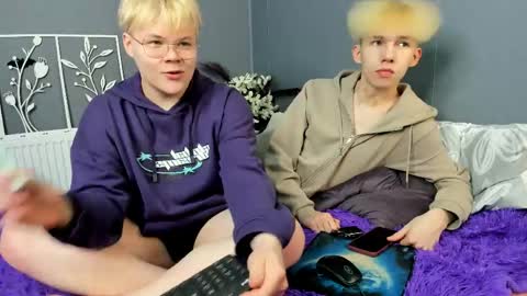 mark_brain online show from April 22, 2026, 12:18 pm