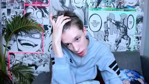 Mark online show from November 21, 2025, 3:22 pm