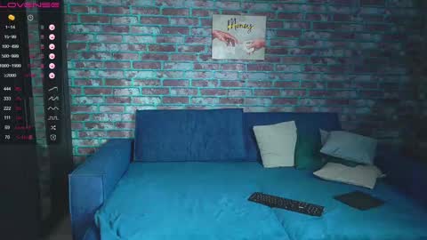 Mark online show from February 21, 2025, 1:00 pm