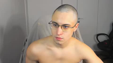 Snapshot of mark_piers chatting on February 26, 2026, 9:36 pm mark online show from February 26, 2026, 9:36 pm