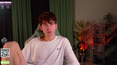 Mark online show from October 30, 2025, 5:24 pm