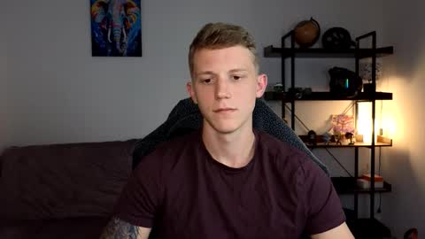 mark_shturman online show from October 3, 2025, 2:03 pm