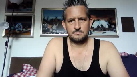 marka1506 online show from November 10, 2025, 10:47 am