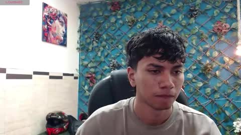 markbowie online show from December 18, 2025, 12:44 pm