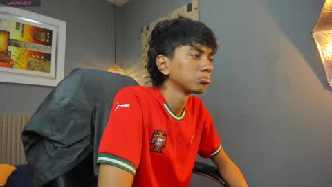 markbowie online show from April 16, 2026, 7:14 pm