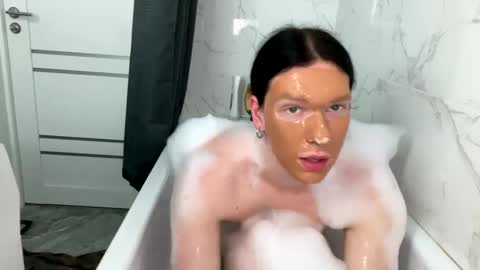 Mark online show from February 21, 2025, 11:33 am