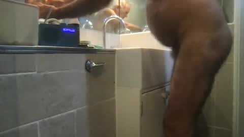 Snapshot of marklondonguy2023 chatting on October 13, 2025, 9:42 am marklondonguy2023 online show from October 13, 2025, 9:42 am