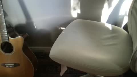 Snapshot of marklondonguy2023 chatting on October 22, 2025, 11:21 am marklondonguy2023 online show from October 22, 2025, 11:21 am