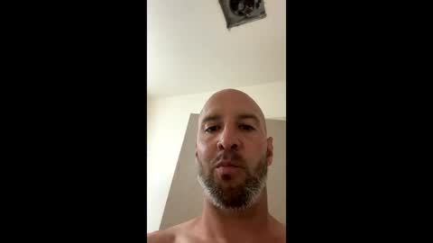 Snapshot of markopolo105 chatting on April 16, 2026, 12:55 am markopolo105 online show from April 16, 2026, 12:55 am