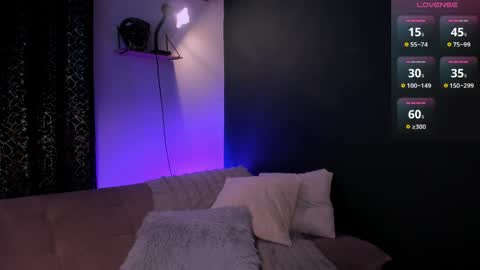 Mark Santos online show from April 6, 2026, 10:33 pm