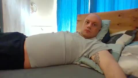 markus_7 online show from April 8, 2026, 11:32 am