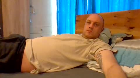 Snapshot of markus_7 chatting on July 15, 2026, 7:13 am markus_7 online show from July 15, 2026, 7:13 am