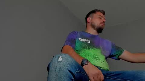 Snapshot of markwaynescr chatting on November 5, 2025, 7:58 pm MARK online show from November 5, 2025, 7:58 pm