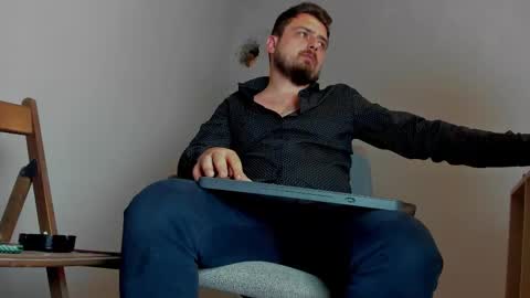 Snapshot of markwaynescr chatting on November 16, 2025, 11:10 pm MARK online show from November 16, 2025, 11:10 pm