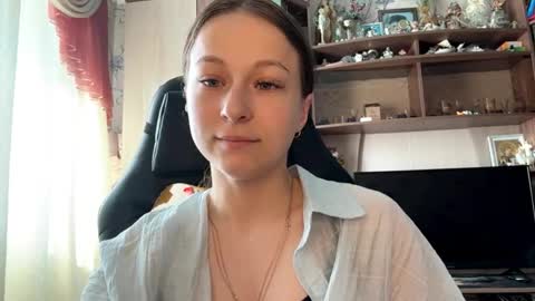 Lena online show from June 8, 2026, 5:08 am