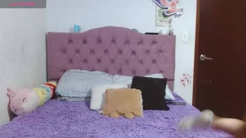 marly_hottest online show from February 4, 2026, 1:50 pm