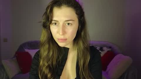 Mary online show from December 16, 2025, 2:22 pm