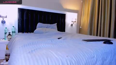 Mari online show from January 14, 2026, 11:05 am