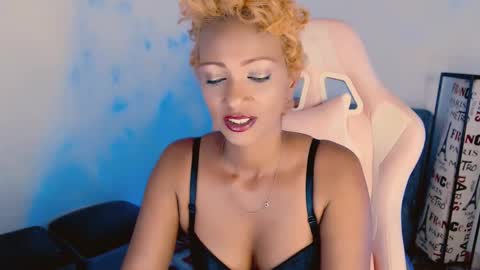 May online show from September 16, 2025, 7:04 pm