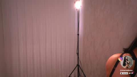 Snapshot of marsabass chatting on January 23, 2025, 2:39 pm     online show from January 23, 2025, 2:39 pm