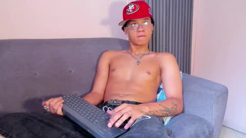 MARSHALL online show from March 4, 2026, 1:28 pm