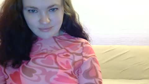 marshmellowsofia online show from June 19, 2026, 12:04 am