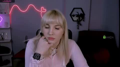 Snapshot of marta_smith1 chatting on February 3, 2026, 6:51 am Marta online show from February 3, 2026, 6:51 am