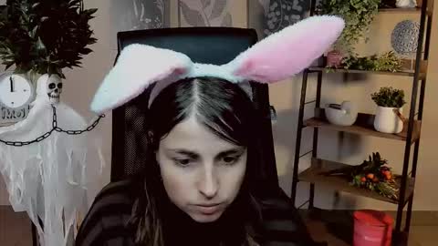 martaedams online show from October 30, 2025, 6:15 am