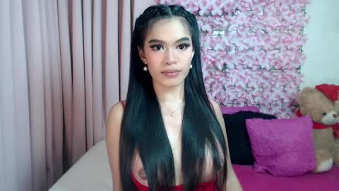 Snapshot of martha_fox chatting on February 22, 2025, 6:06 am DONT FORGET TO FOLLOW ME AND GIVE ME A THUMBS UP GUYS- martha online show from February 22, 2025, 6:06 am
