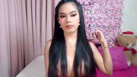 Snapshot of martha_fox chatting on March 1, 2025, 3:21 am DONT FORGET TO FOLLOW ME AND GIVE ME A THUMBS UP GUYS- martha online show from March 1, 2025, 3:21 am