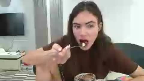 marthabarens online show from July 27, 2026, 7:21 pm