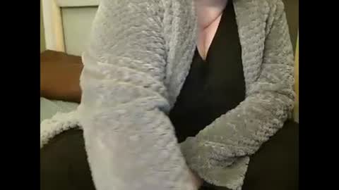 Snapshot of marthabriest chatting on January 6, 2025, 7:20 am Martha online show from January 6, 2025, 7:20 am