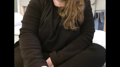 Snapshot of marthabriest chatting on January 22, 2025, 9:02 am Martha online show from January 22, 2025, 9:02 am