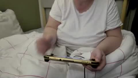 Martha online show from November 14, 2025, 4:11 am