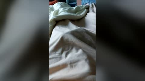 Snapshot of martijn83 chatting on August 4, 2026, 5:10 am martijn83 online show from August 4, 2026, 5:10 am