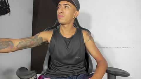 Snapshot of martin_granch chatting on December 8, 2024, 8:15 pm Martin Granch online show from December 8, 2024, 8:15 pm