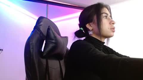 100 explicit here. follow  online show from February 8, 2026, 12:30 pm