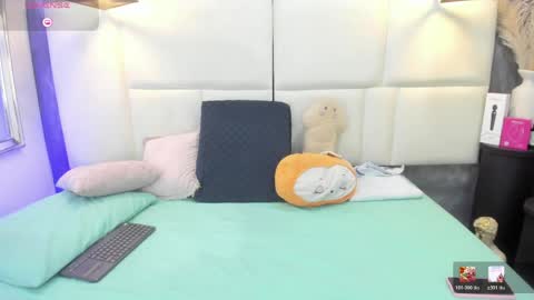 Snapshot of martina_armos chatting on May 11, 2026, 1:28 pm Martina online show from May 11, 2026, 1:28 pm