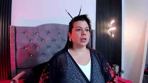   MARTINA   online show from September 12, 2025, 12:05 pm