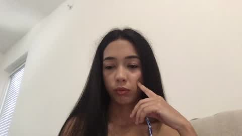martinabebe online show from May 31, 2026, 6:09 pm
