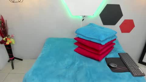 Martina online show from February 16, 2025, 5:15 am