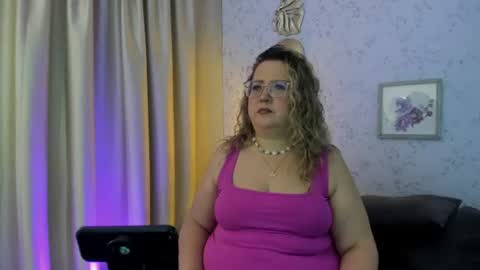 Snapshot of martinacurvy_ chatting on June 27, 2026, 9:58 am Martina Caicedo online show from June 27, 2026, 9:58 am