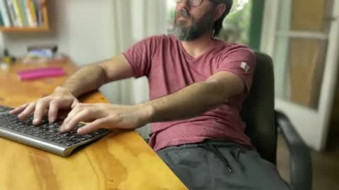 Martincito online show from January 1, 2025, 8:47 pm