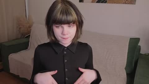 Mary online show from May 19, 2026, 1:28 pm