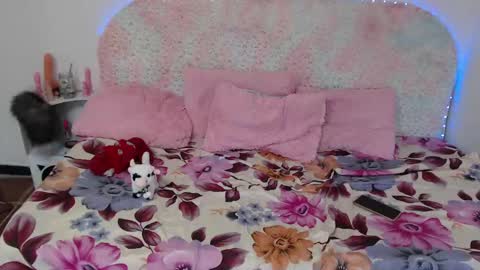 mary_creaamy online show from January 23, 2025, 9:18 pm